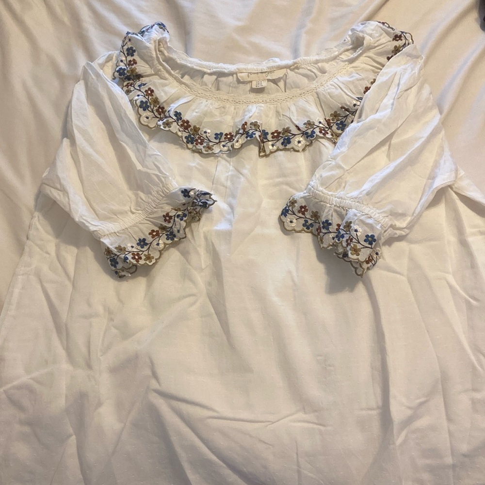 White blouse with flowers